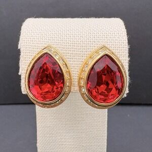 Vintage Swarovski Ruby‎ Red Teardrop Crystal Pierced Earrings Swan Signed 80s